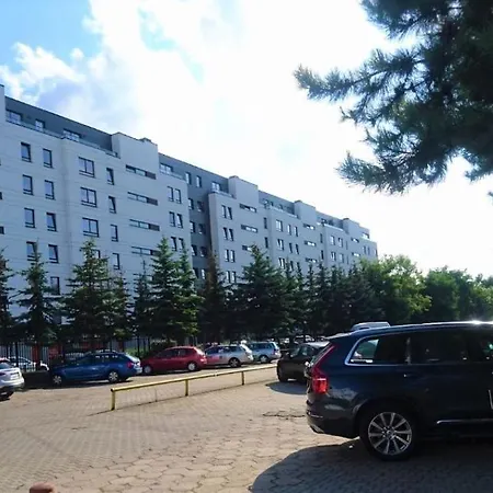 Baza Hotelowa Bobrowiecka 9 Feriepark Warszawa