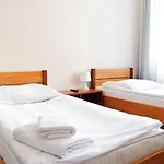 假日公园 Baza Hotelowa Bobrowiecka 9 华沙