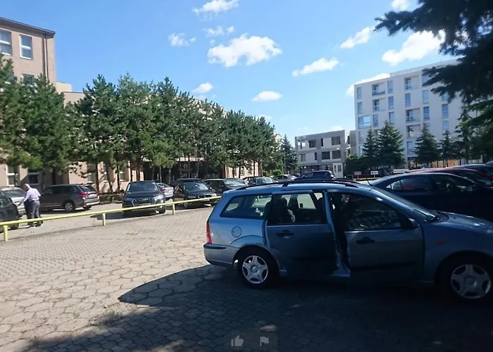 Baza Hotelowa Nowe Horyzonty Kompleks wypoczynkowy